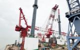 “韓通HY78”風電安裝平臺起重機項目完成總裝